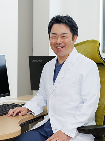院長 丹正幸佑